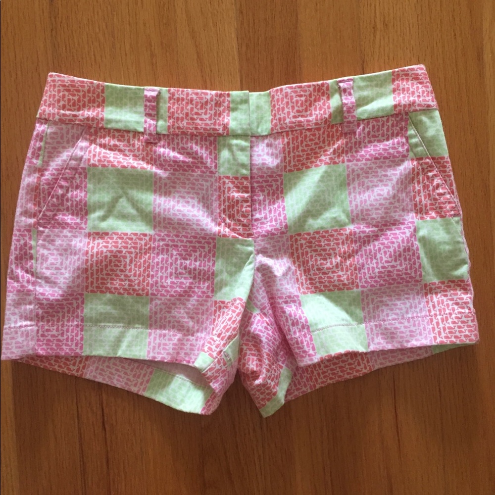 Kids whale vineyard vines shorts!